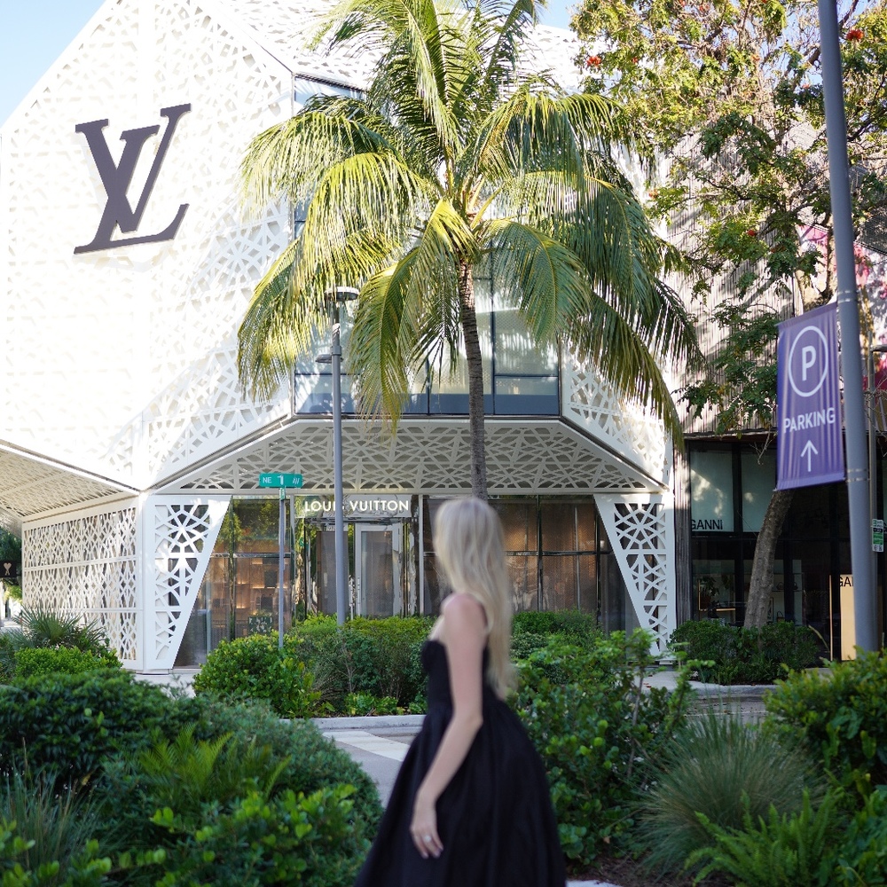 Meet your Posher, Maja